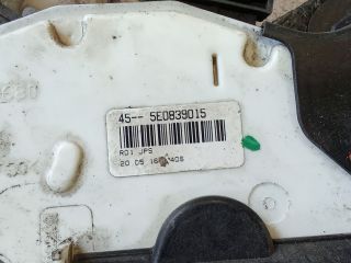 bontott SKODA RAPID Bal első Ajtózár