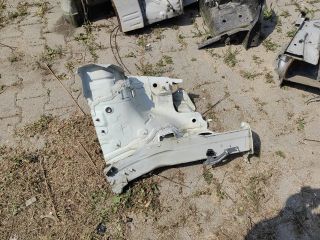 bontott SKODA RAPID Bal első Negyed Karosszéria Csomag