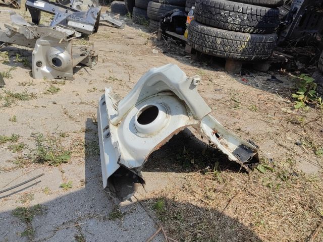 bontott SKODA RAPID Bal első Negyed Karosszéria Csomag