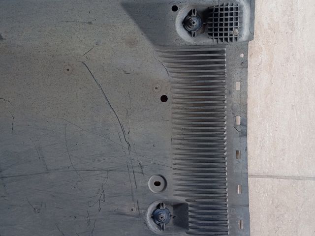 bontott SKODA RAPID Bal Fenéklemez