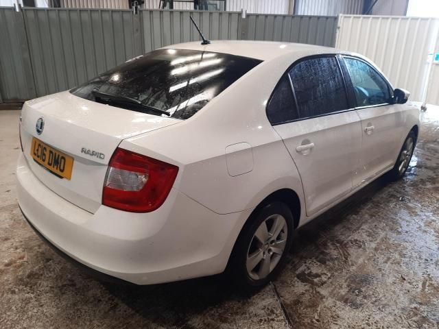 bontott SKODA RAPID Bal hátsó Ablak