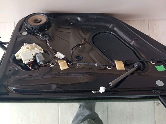 bontott SKODA RAPID Bal hátsó Ajtó (Részeivel)