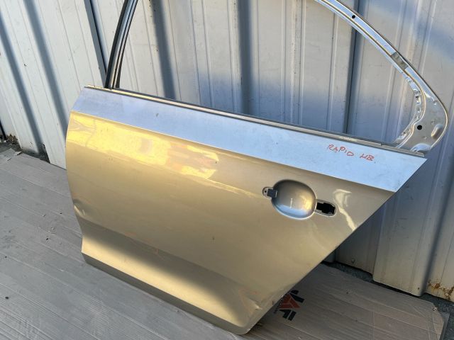 bontott SKODA RAPID Bal hátsó Ajtó (Üres lemez)