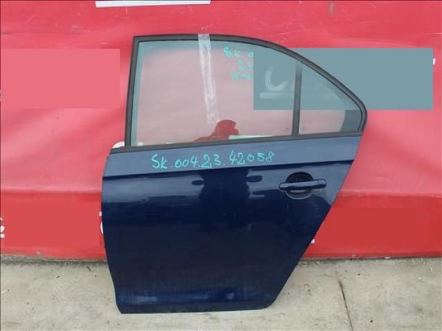 bontott SKODA RAPID Bal hátsó Ajtó (Üres lemez)