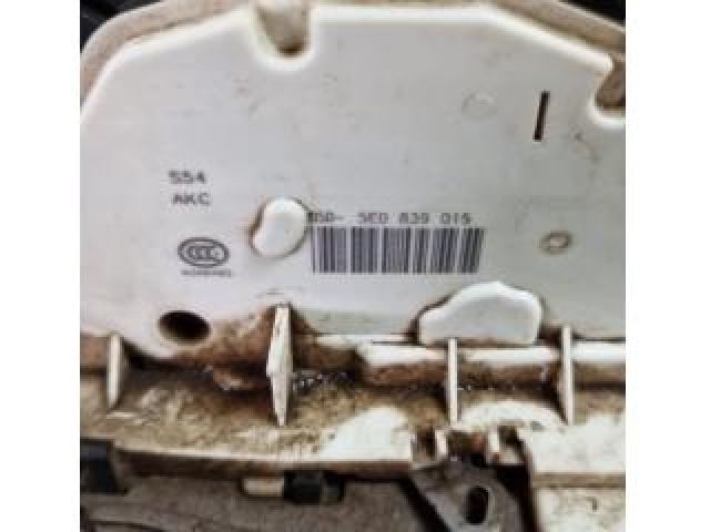 bontott SKODA RAPID Bal hátsó Ajtózár