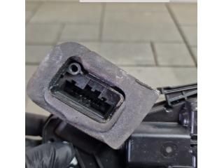 bontott SKODA RAPID Bal hátsó Ajtózár