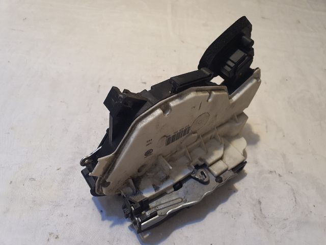 bontott SKODA RAPID Bal hátsó Ajtózár