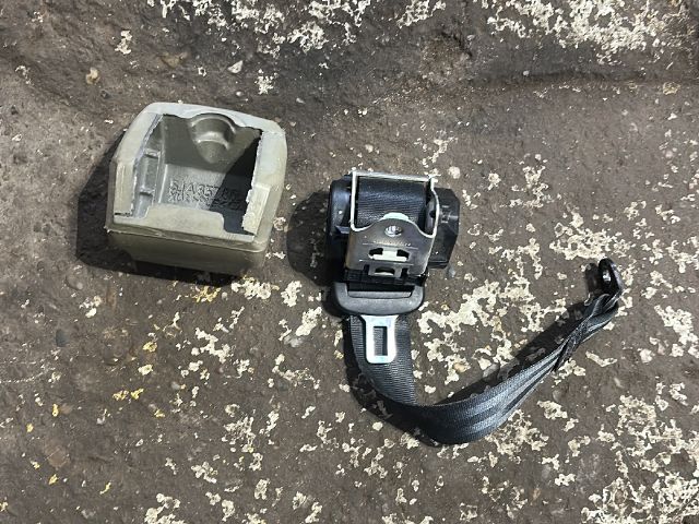 bontott SKODA RAPID Bal hátsó Biztonsági Öv