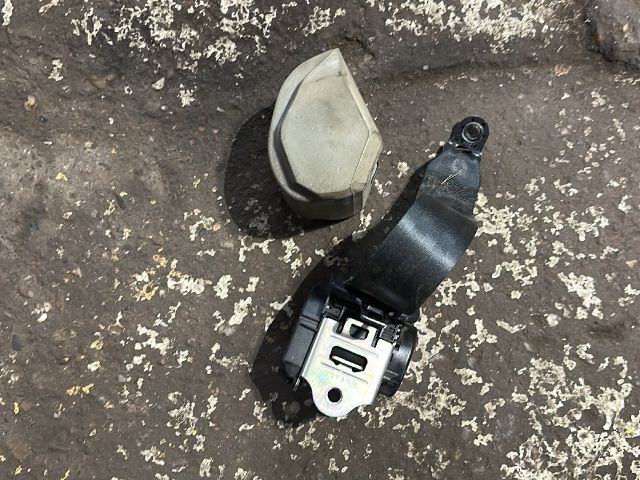 bontott SKODA RAPID Bal hátsó Biztonsági Öv