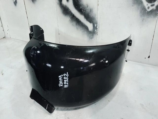 bontott SKODA RAPID Bal hátsó Dobbetét (Kerékjárati, Műanyag)