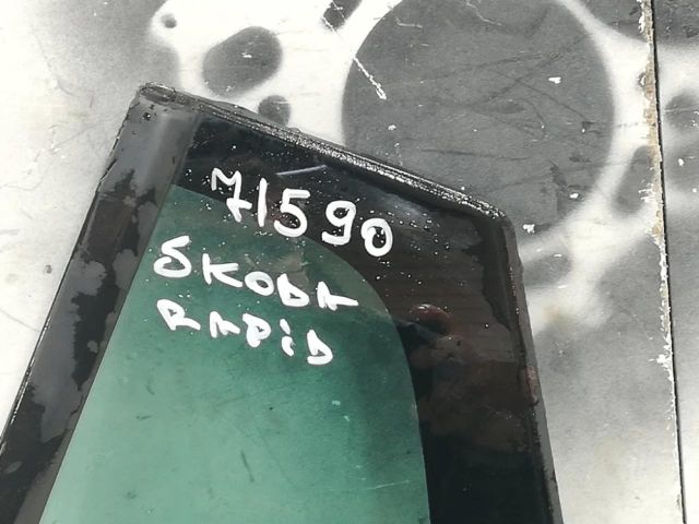 bontott SKODA RAPID Bal hátsó Fixüveg (Ajtóban)