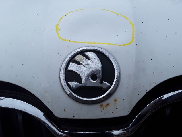 bontott SKODA RAPID Bal hátsó Fixüveg (Ajtóban)