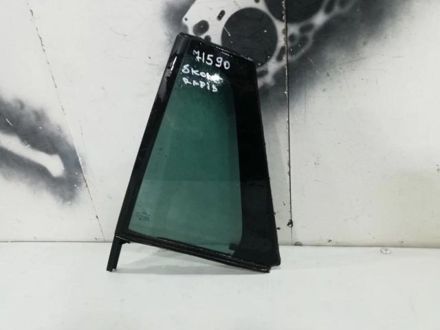 bontott SKODA RAPID Bal hátsó Fixüveg (Ajtóban)