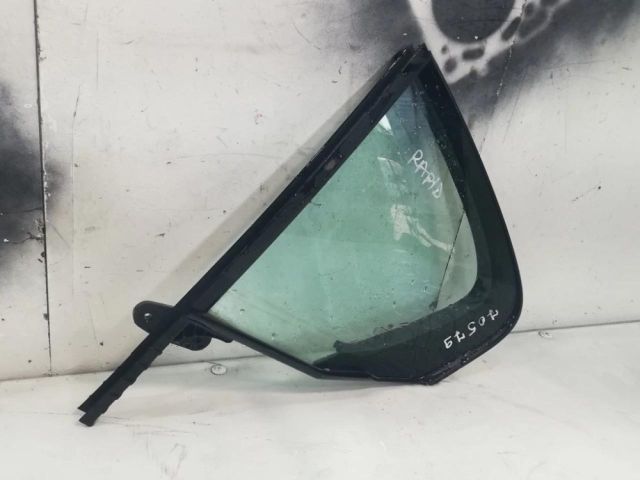 bontott SKODA RAPID Bal hátsó Fixüveg (Ajtóban)