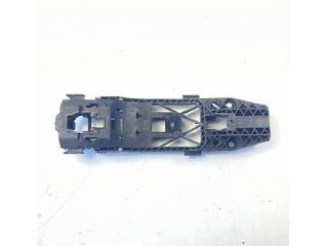 bontott SKODA RAPID Bal hátsó Külső Kilincsfészek