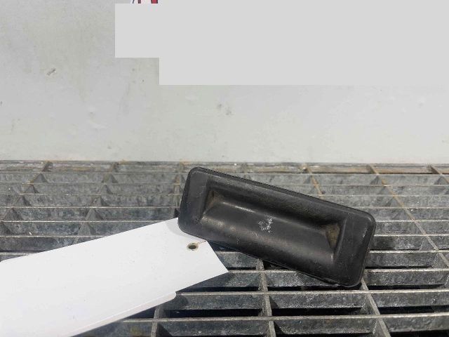 bontott SKODA RAPID Csomagtérajtó Kilincs