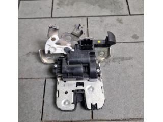 bontott SKODA RAPID Csomagtérajtó Zárszerkezet