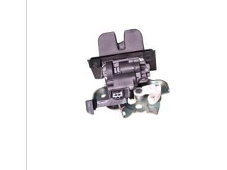 bontott SKODA RAPID Csomagtérajtó Zárszerkezet