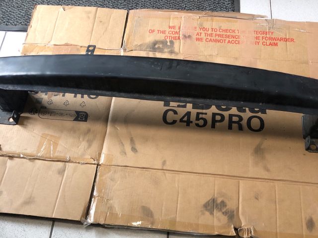 bontott SKODA RAPID Első Lökhárító Merevítő (Fém)