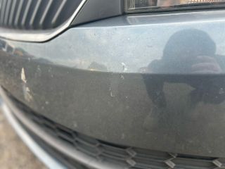 bontott SKODA RAPID Első Lökhárító (Részeivel)