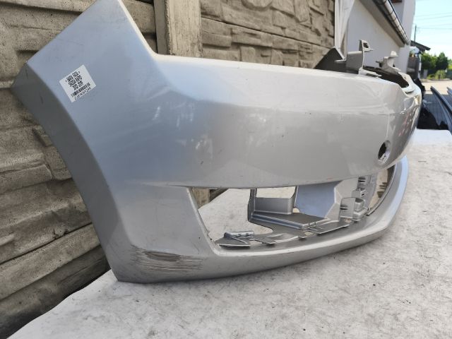 bontott SKODA RAPID Első Lökhárító (Üresen)