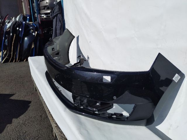 bontott SKODA RAPID Első Lökhárító (Üresen)