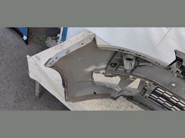 bontott SKODA RAPID Első Lökhárító (Üresen)