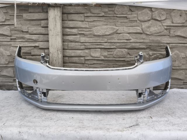 bontott SKODA RAPID Első Lökhárító (Üresen)