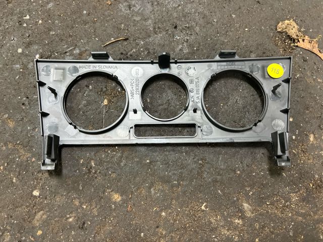 bontott SKODA RAPID Fűtéskapcsoló Keret