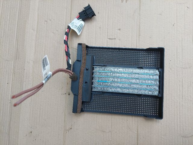 bontott SKODA RAPID Fűtőradiátor (Elektromos)