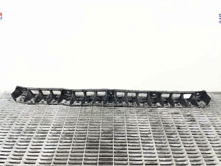 bontott SKODA RAPID Hátsó középső Lökhárító Tartó (Műanyag)