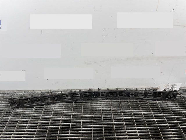 bontott SKODA RAPID Hátsó középső Lökhárító Tartó (Műanyag)