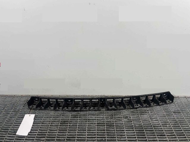 bontott SKODA RAPID Hátsó középső Lökhárító Tartó (Műanyag)