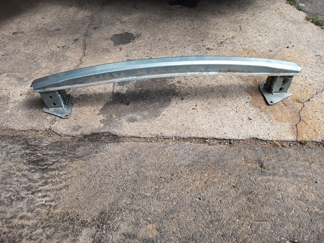 bontott SKODA RAPID Hátsó Lökhárító Merevítő (Fém)