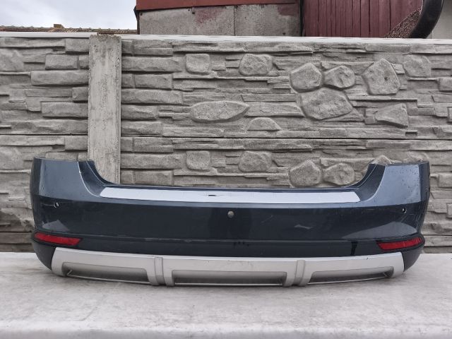 bontott SKODA RAPID Hátsó Lökhárító (Részeivel)