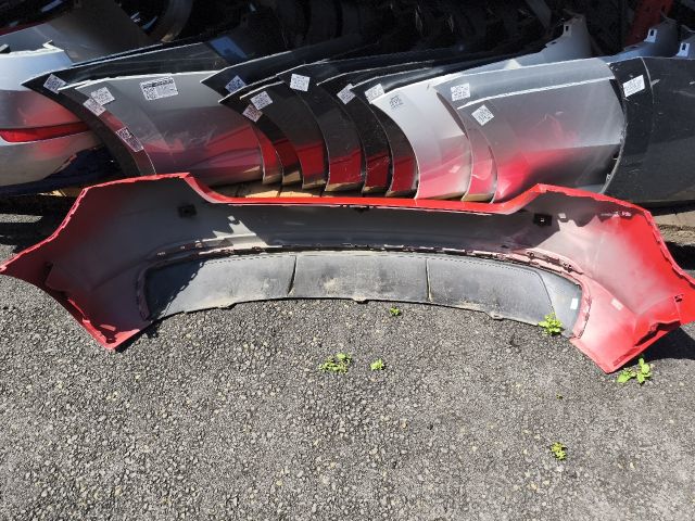 bontott SKODA RAPID Hátsó Lökhárító (Üresen)