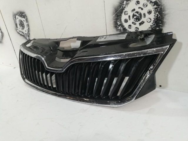 bontott SKODA RAPID Hűtőrács