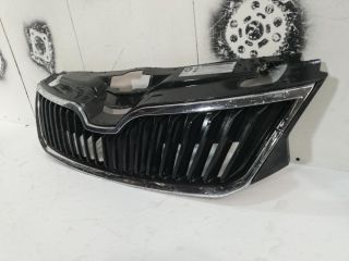 bontott SKODA RAPID Hűtőrács