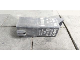 bontott SKODA RAPID Izzító Relé