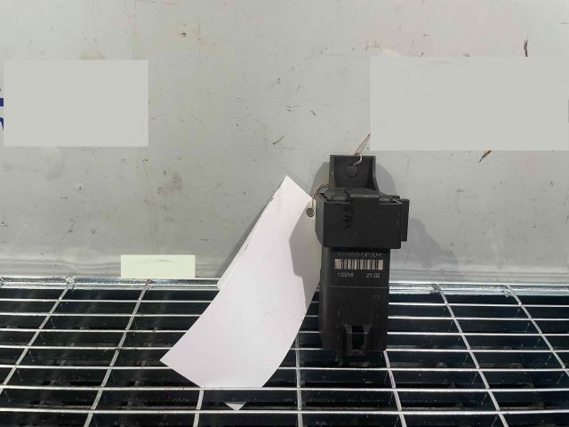 bontott SKODA RAPID Izzító Relé