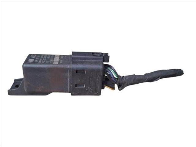 bontott SKODA RAPID Izzító Relé