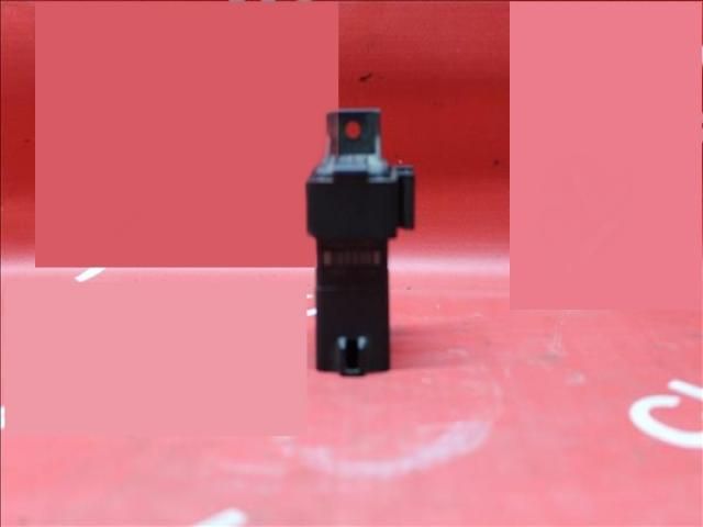 bontott SKODA RAPID Izzító Relé