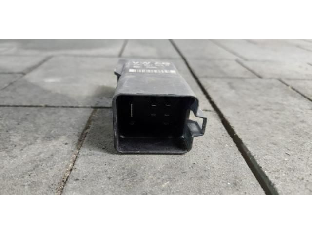 bontott SKODA RAPID Izzító Relé