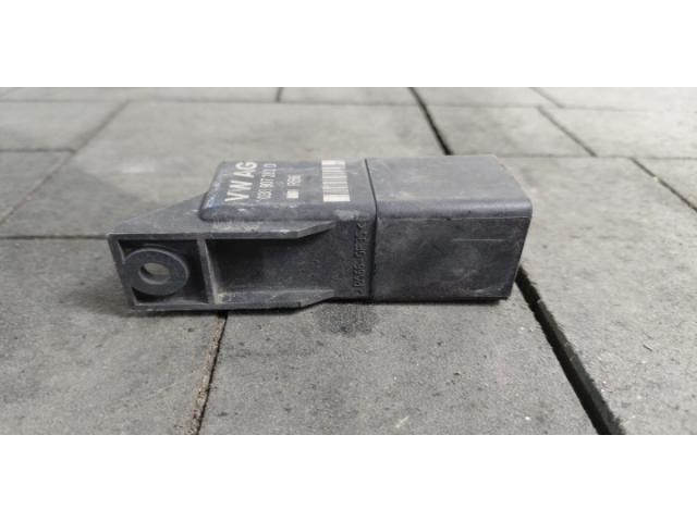 bontott SKODA RAPID Izzító Relé