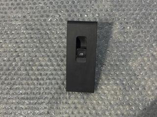 bontott SKODA RAPID Jobb első Ablakemelő Kapcsoló