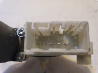 bontott SKODA RAPID Jobb első Ablakemelő Motor