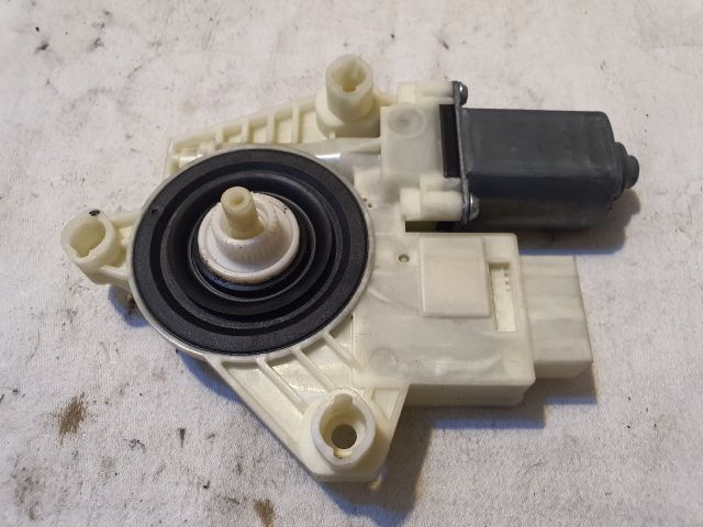 bontott SKODA RAPID Jobb első Ablakemelő Motor