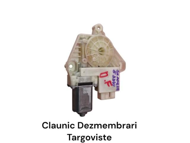 bontott SKODA RAPID Jobb első Ablakemelő Motor