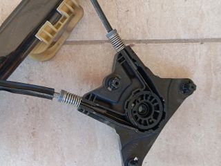 bontott SKODA RAPID Jobb első Ablakemelő Szerkezet (Elektromos)