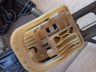 bontott SKODA RAPID Jobb első Ablakemelő Szerkezet (Elektromos)